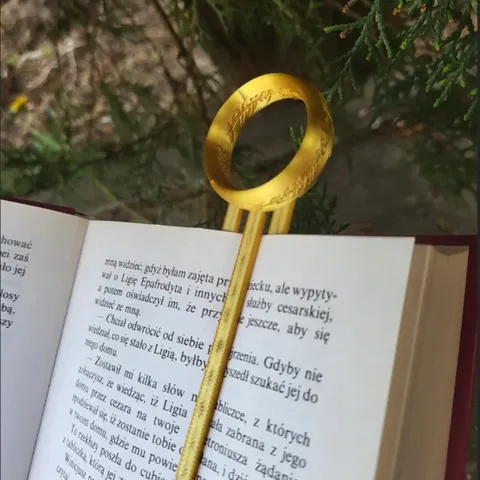 Yüzük Tasarımlı Kitap Ayracı – Altın
